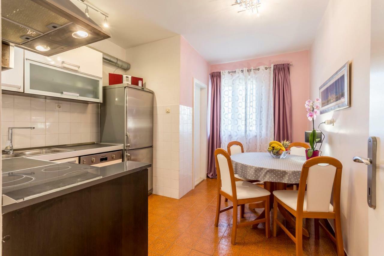 LaLu Apartment Split Bagian luar foto